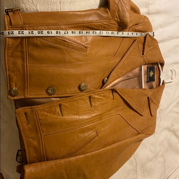 Jacket - Picture 5 of 5